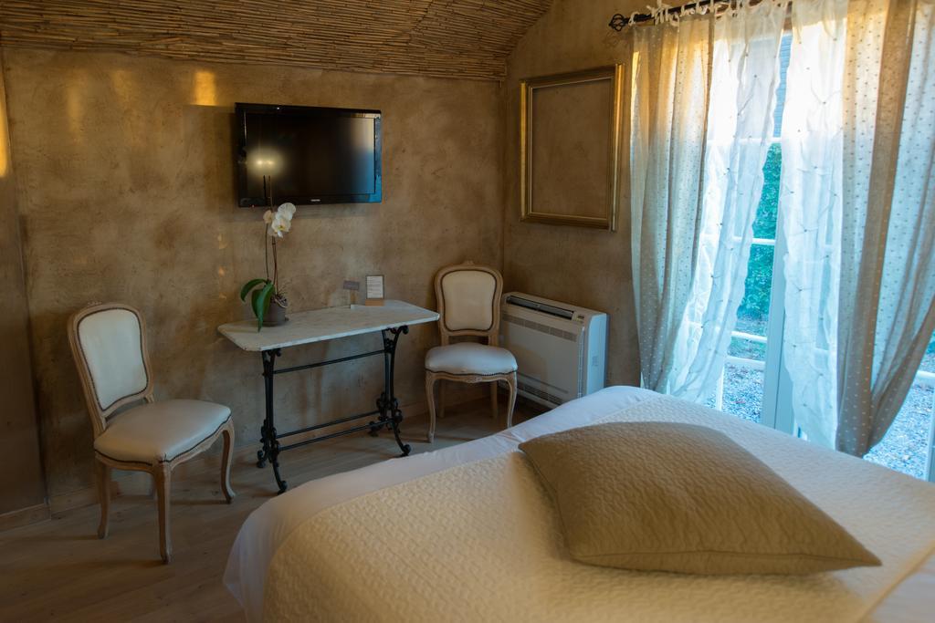 Les Chambres Du Vivier, Chambres D'Hotes Et Gite - A 100M - 杜柏 客房 照片